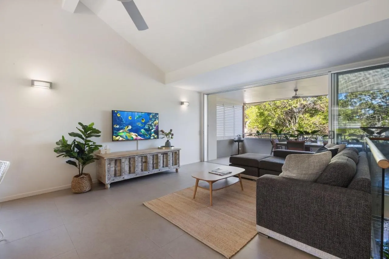 Noosa Gem! Walking Distance To Cafes - Shops - Sunshine Beach And Dog Beach Holiday home